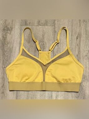 Victorias Secret Pink Sport Size Small Ultimate Lightly Lined Sports Bra Yellow